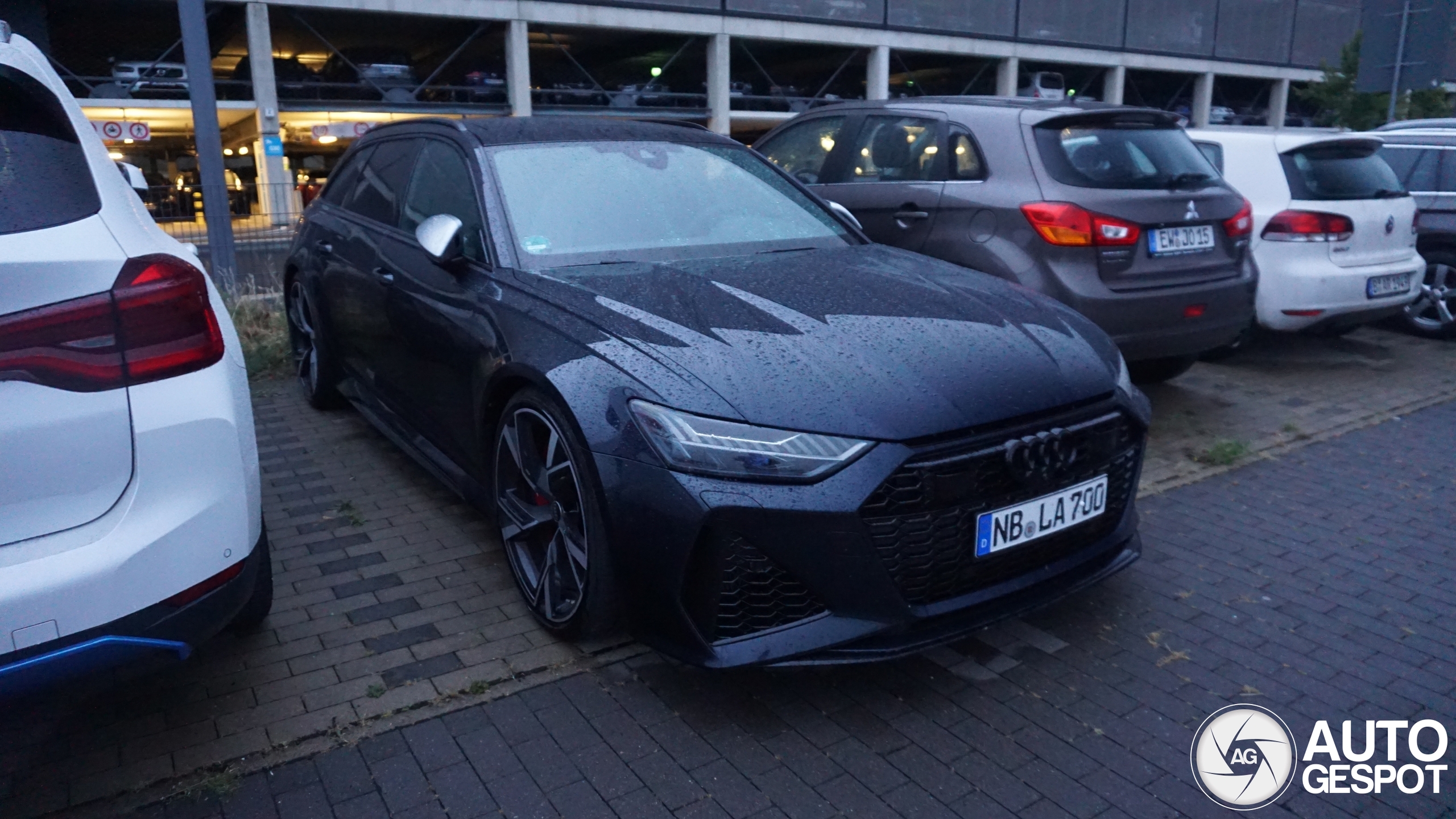 Audi RS6 Avant C8