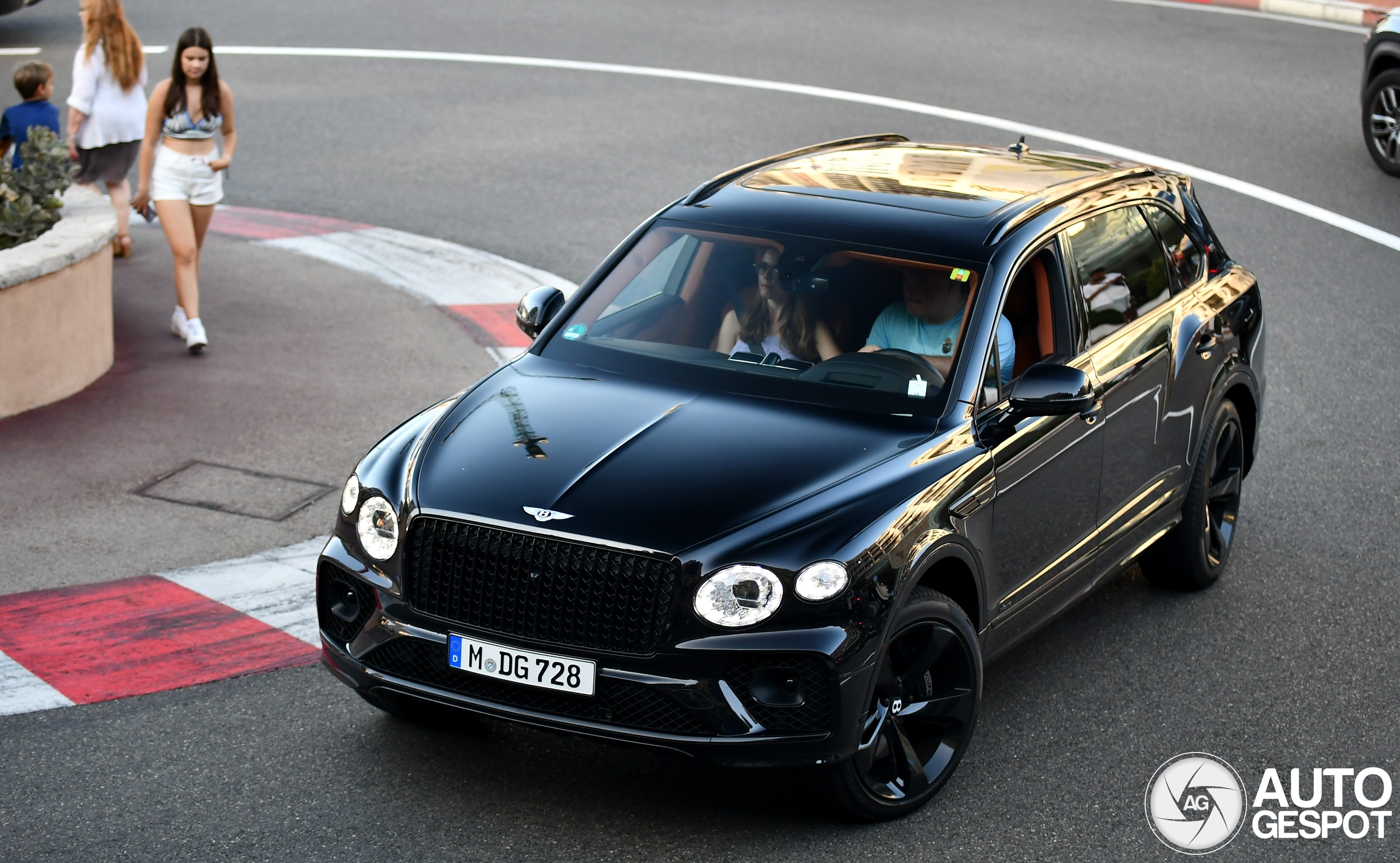 Bentley Bentayga Azure EWB First Edition