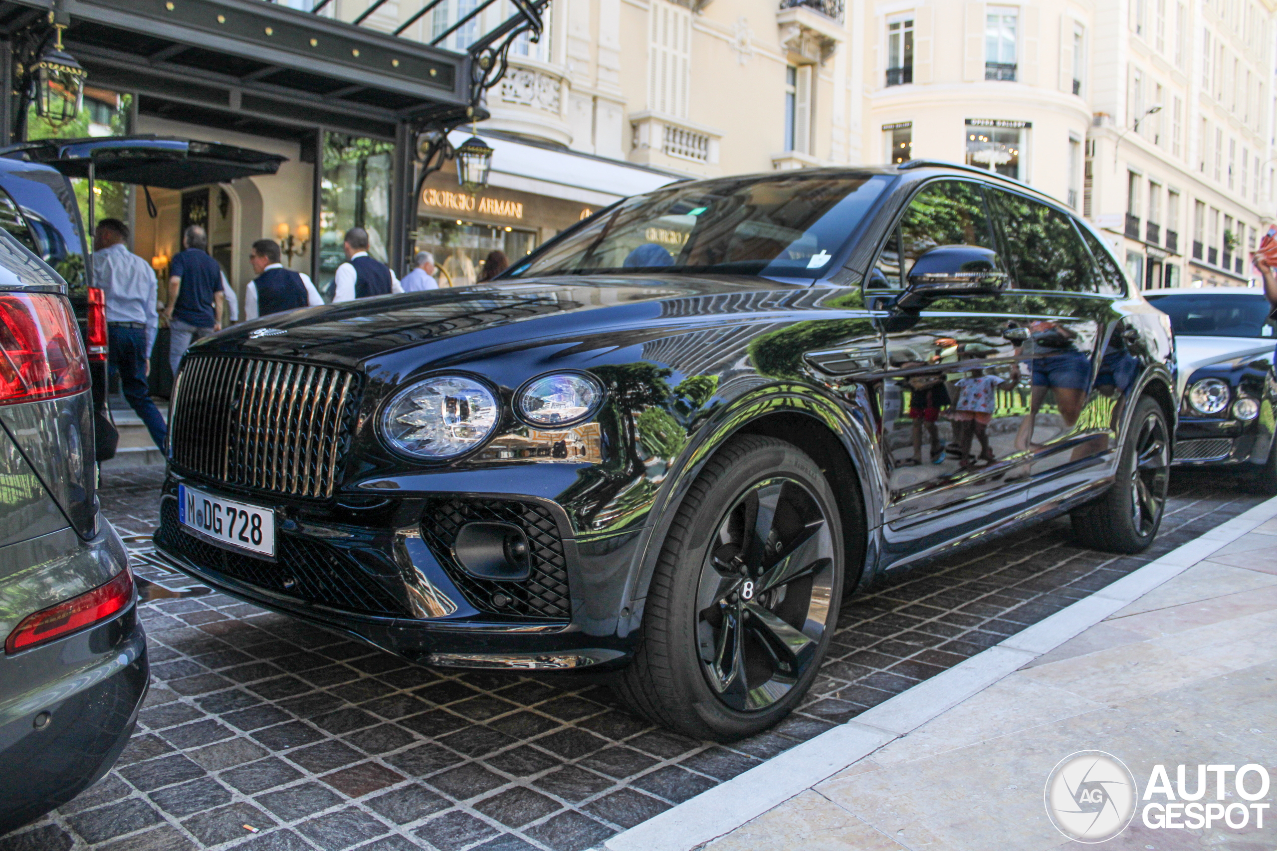 Bentley Bentayga Azure EWB First Edition