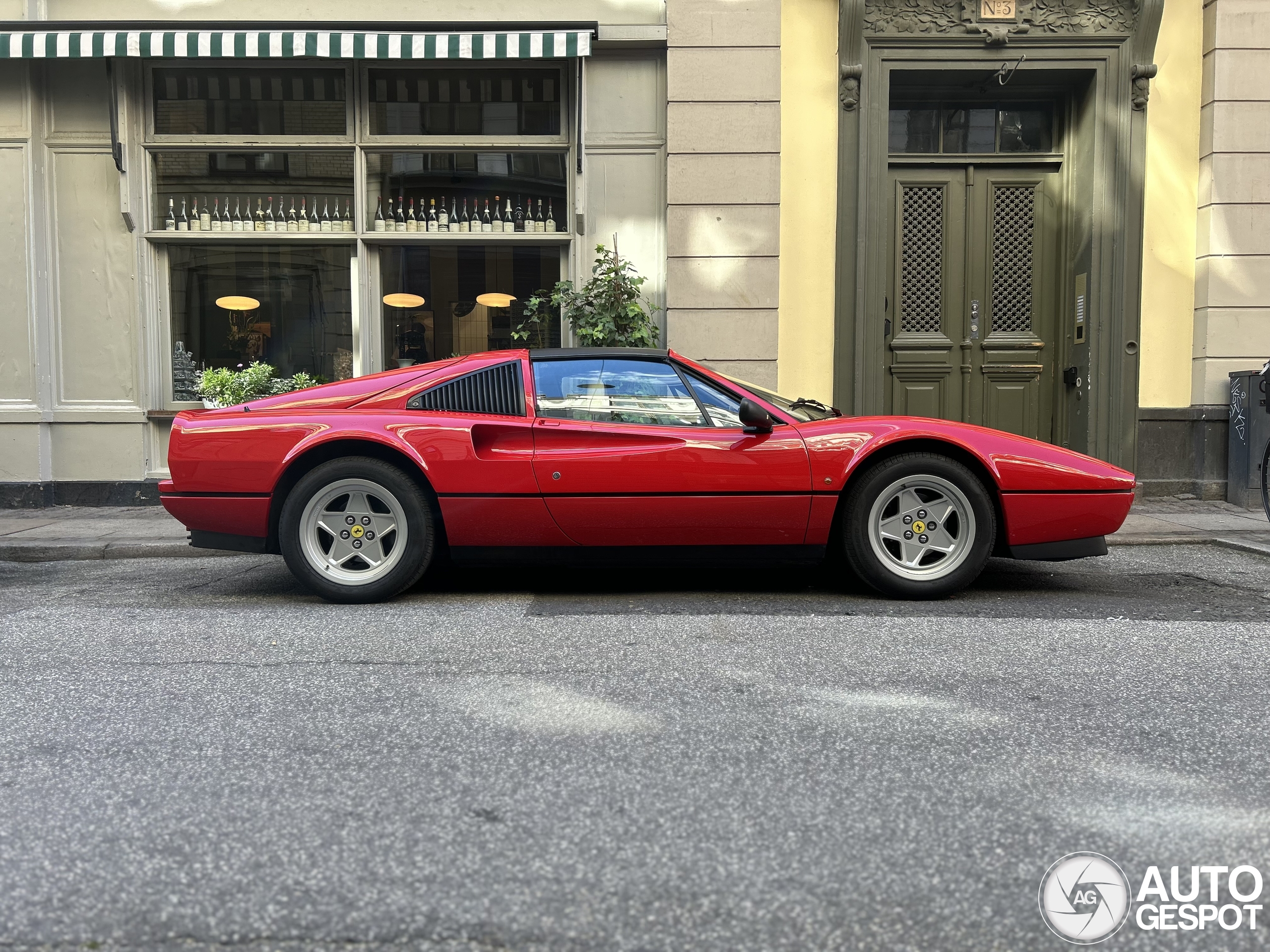 Ferrari 328 GTS