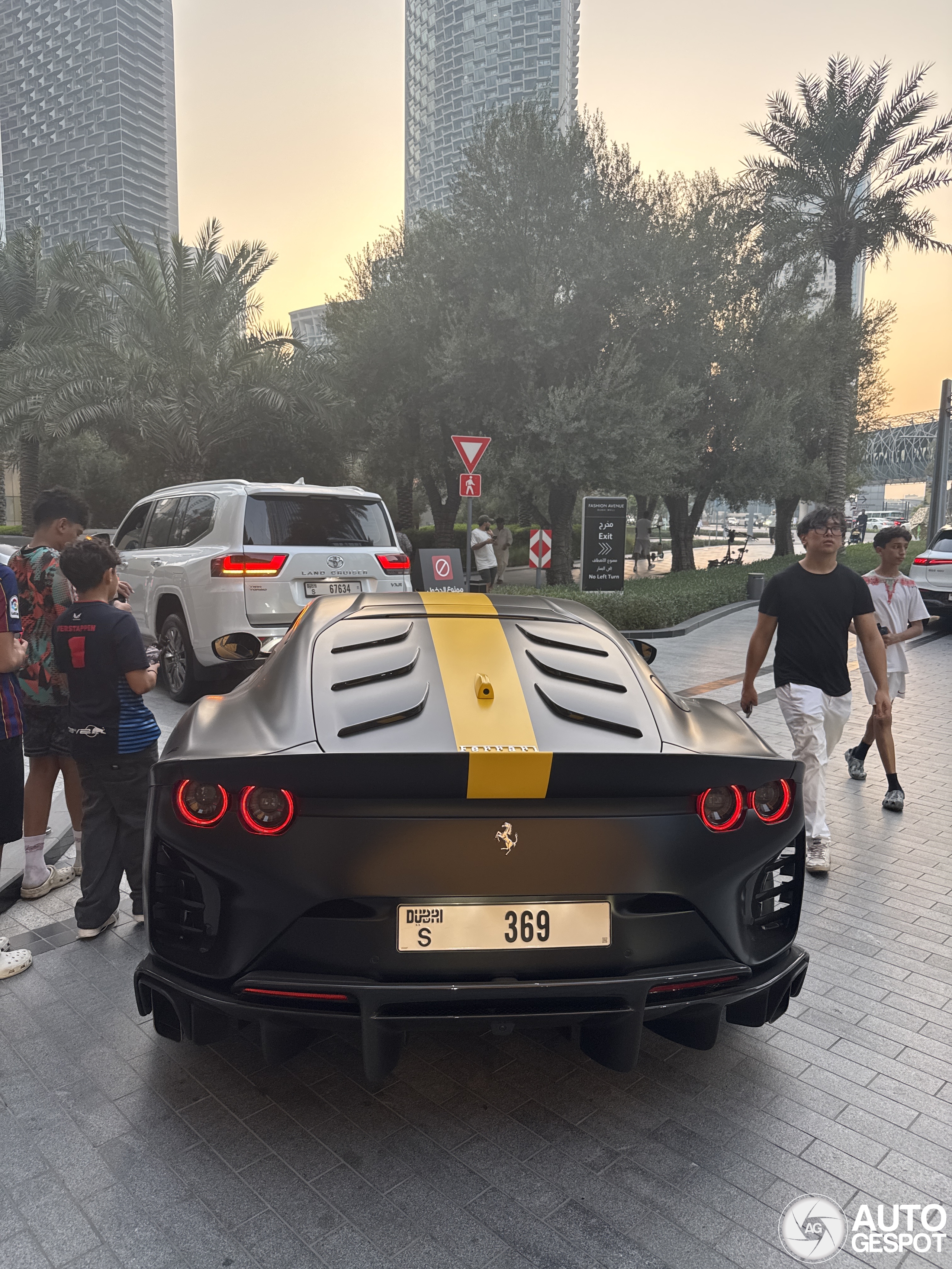 Ferrari 812 Competizione