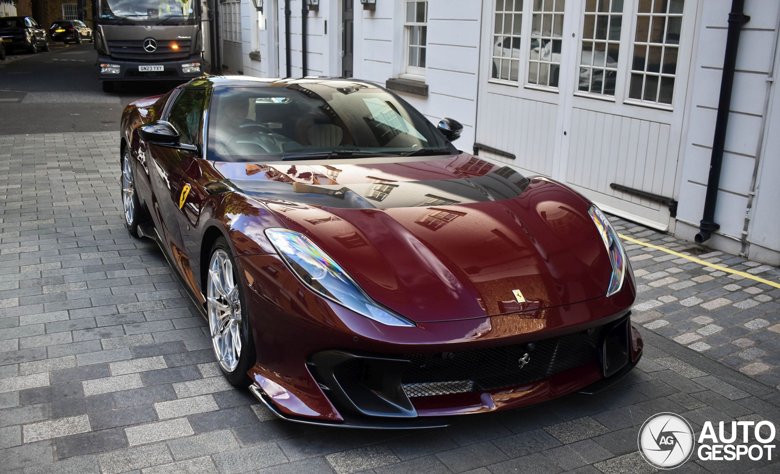 Ferrari 812 Competizione A