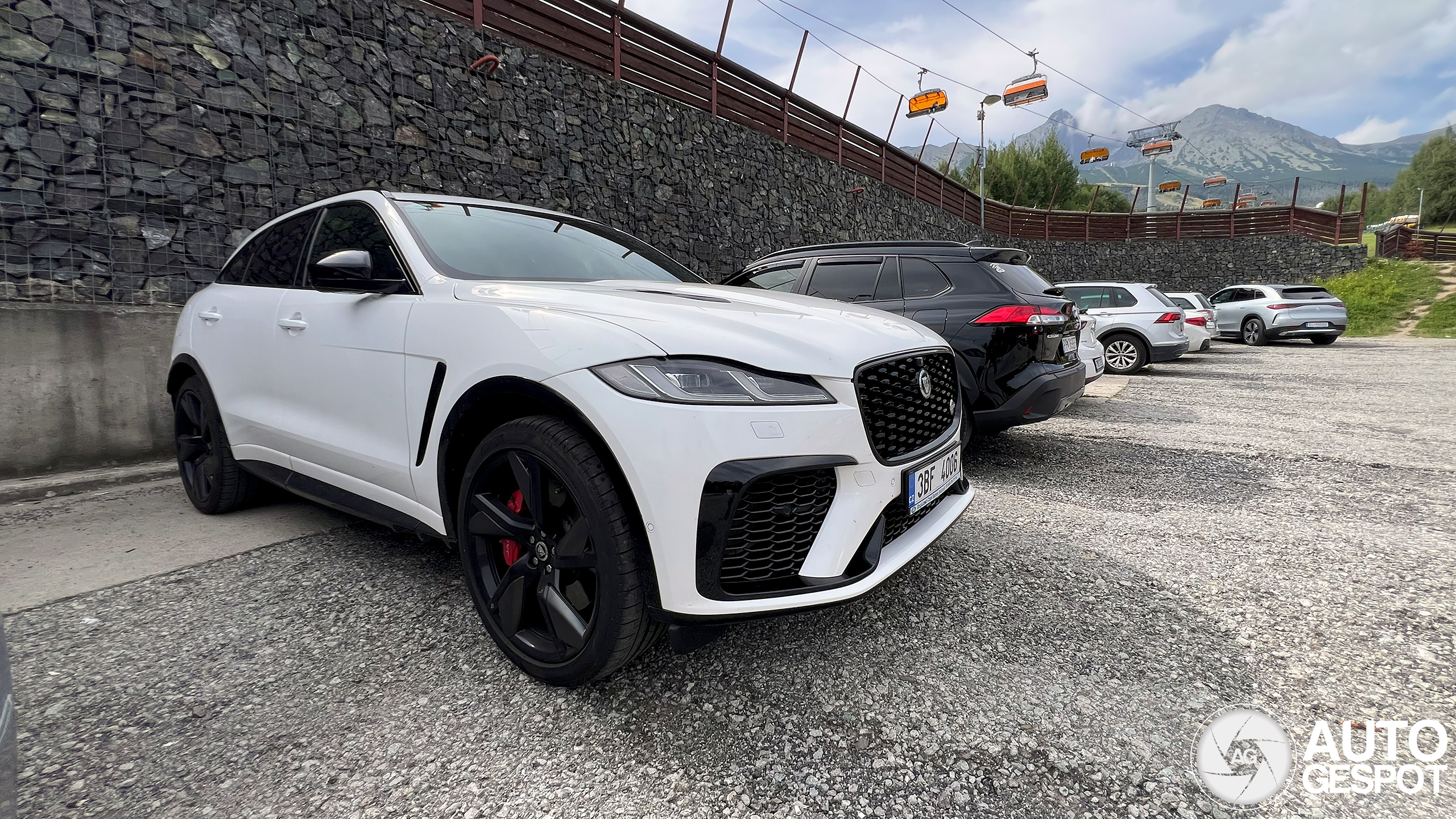 Jaguar F-PACE SVR 2021