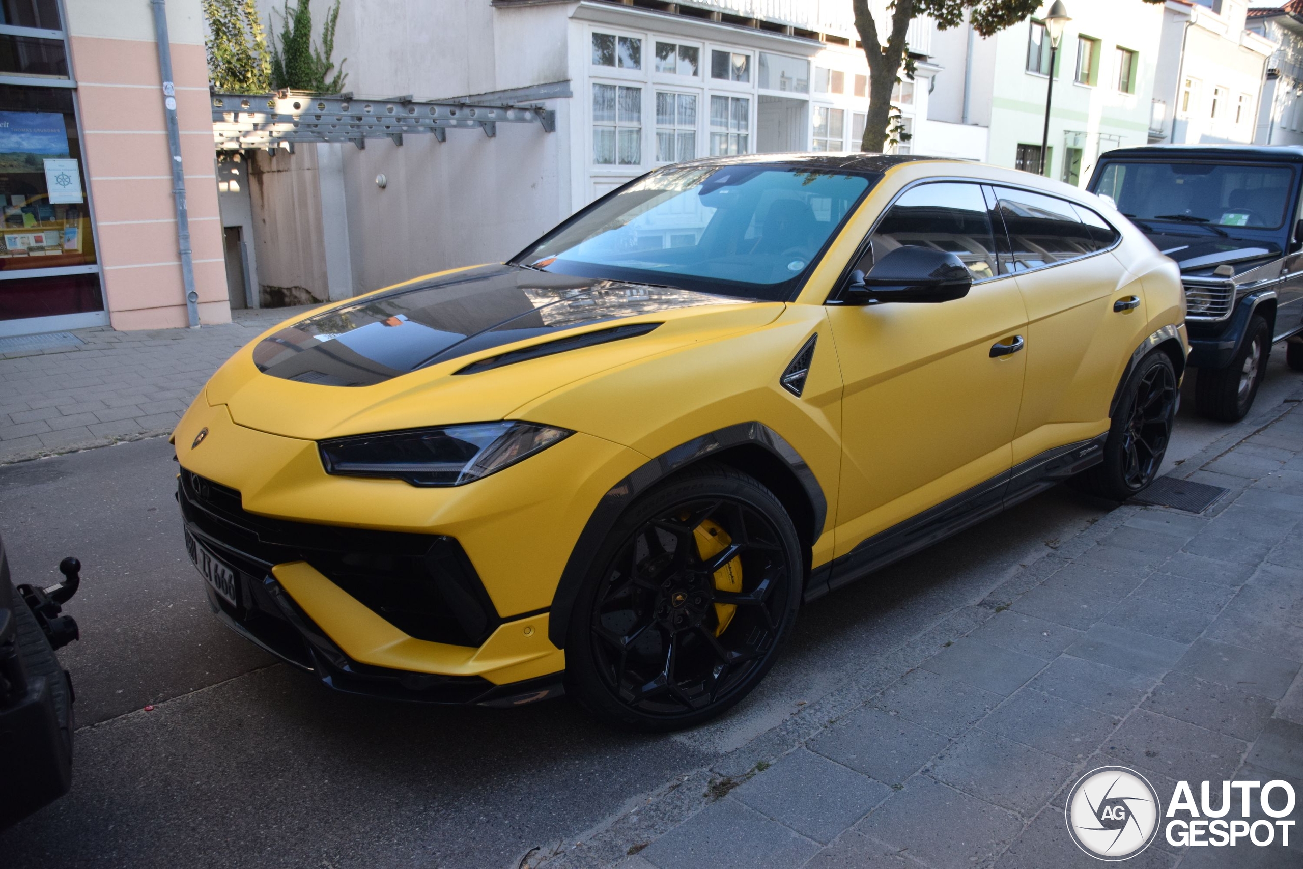 Lamborghini Urus Performante