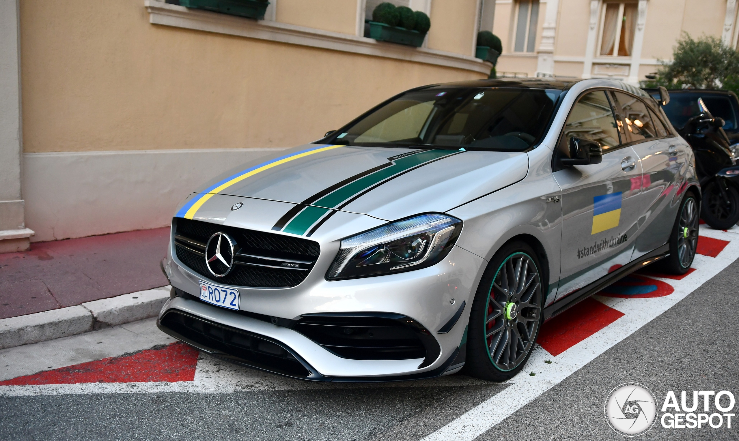 Mercedes-AMG A 45 W176 Petronas 2015 World Champions Edition