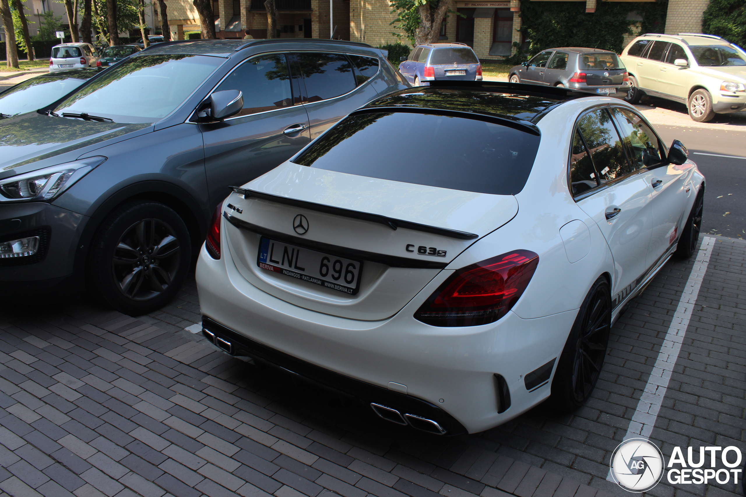 Mercedes-AMG C 63 S W205