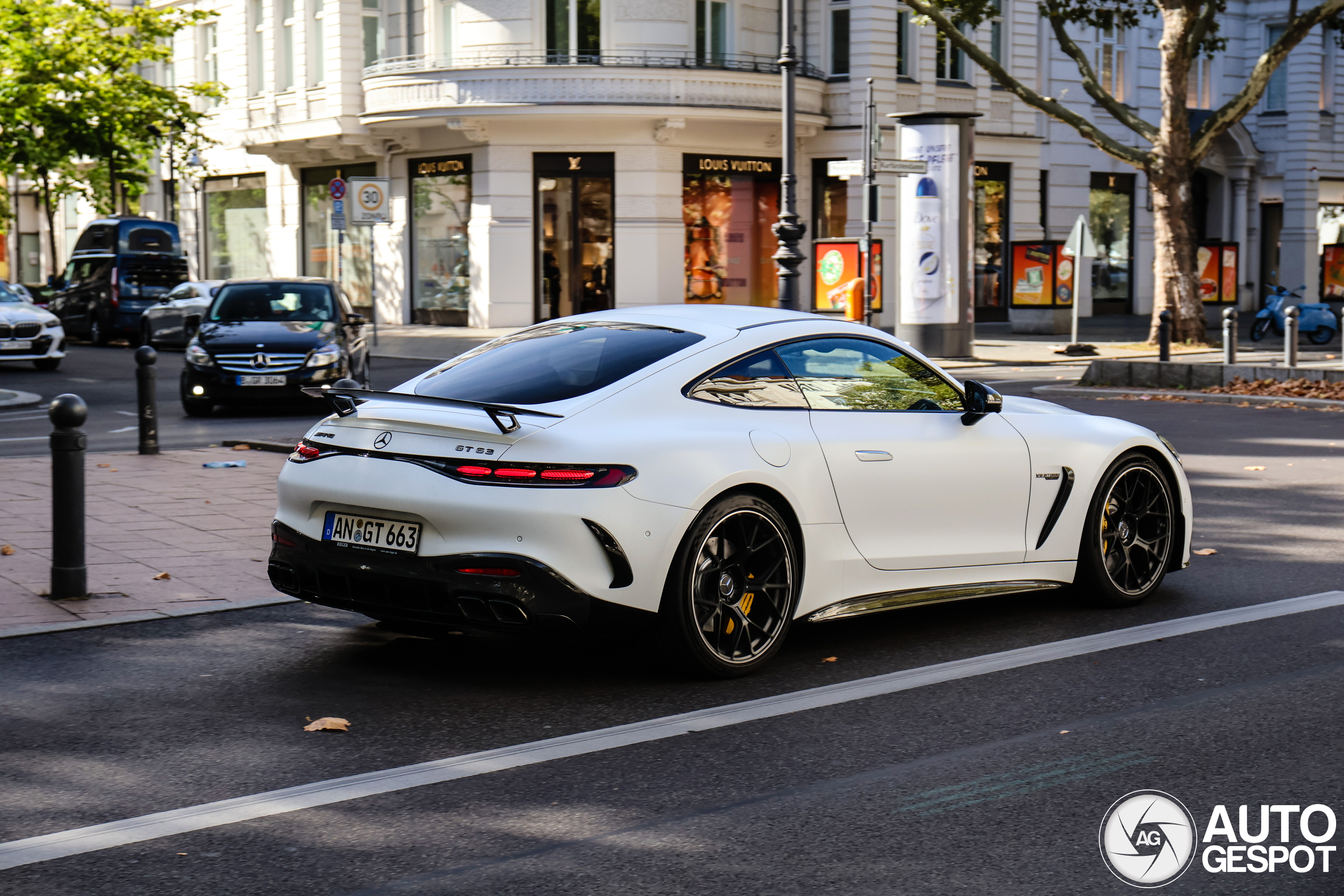 Mercedes-AMG GT 63 C192