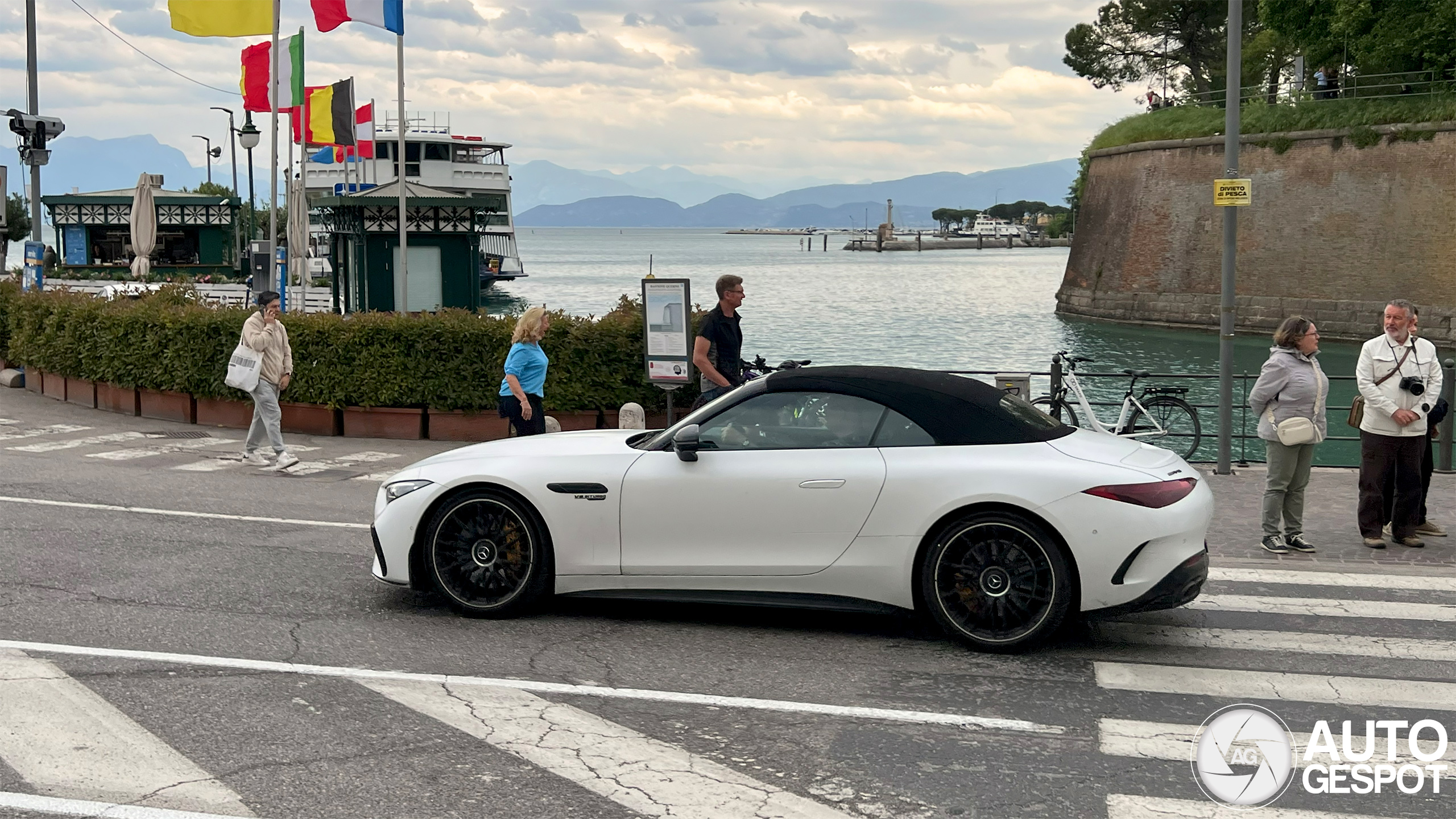 Mercedes-AMG SL 63 R232