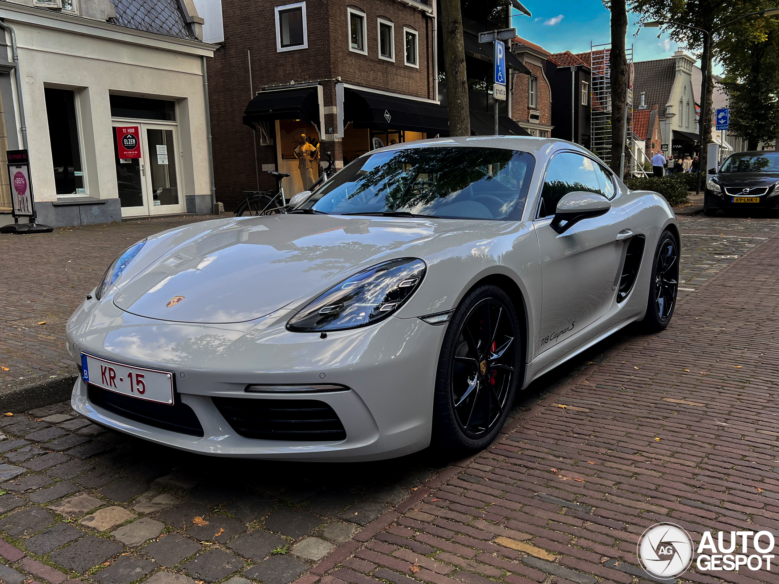 Porsche 718 Cayman S