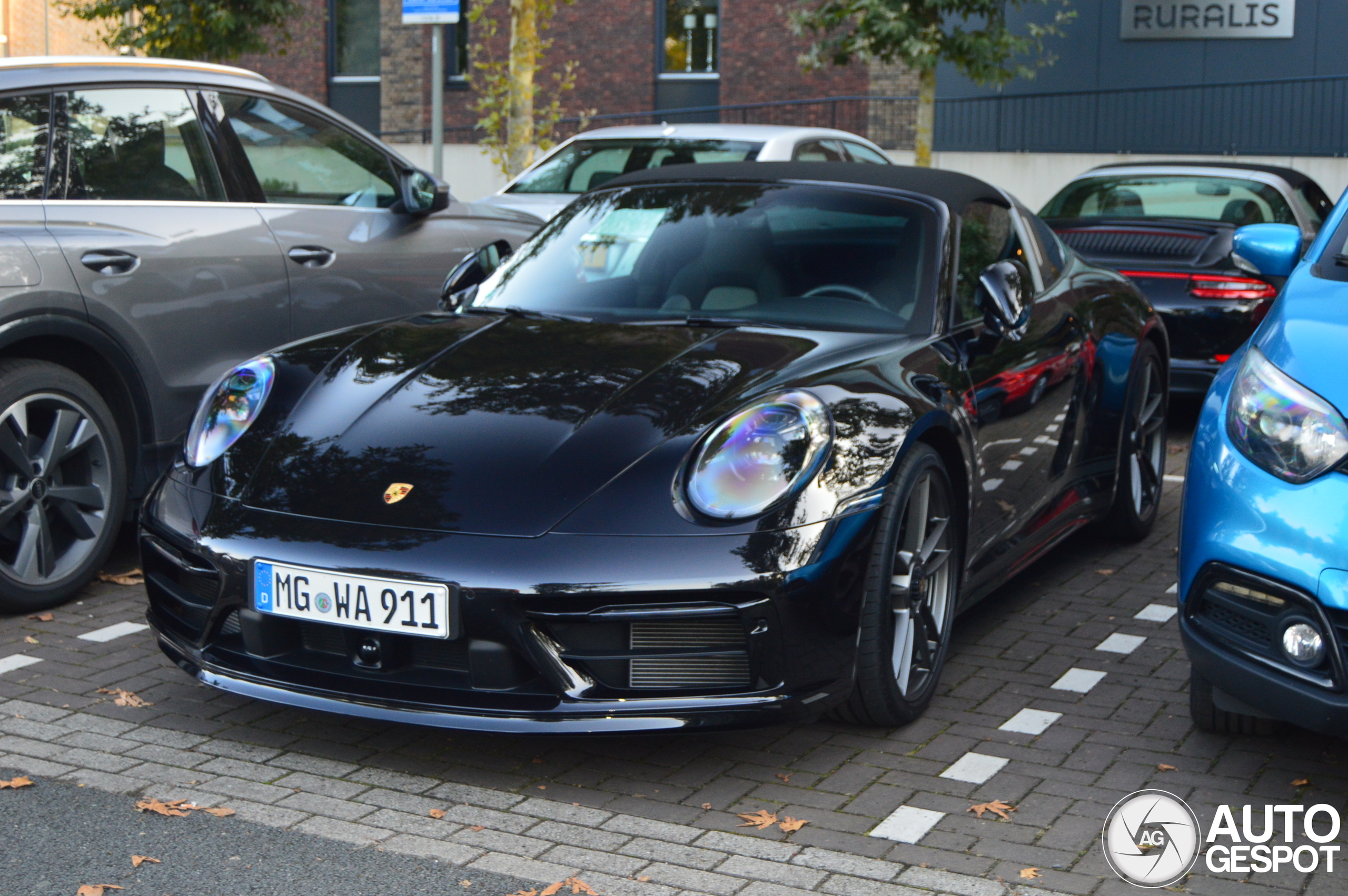 Porsche 992 Targa 4 GTS Edition 50 Years Porsche Design