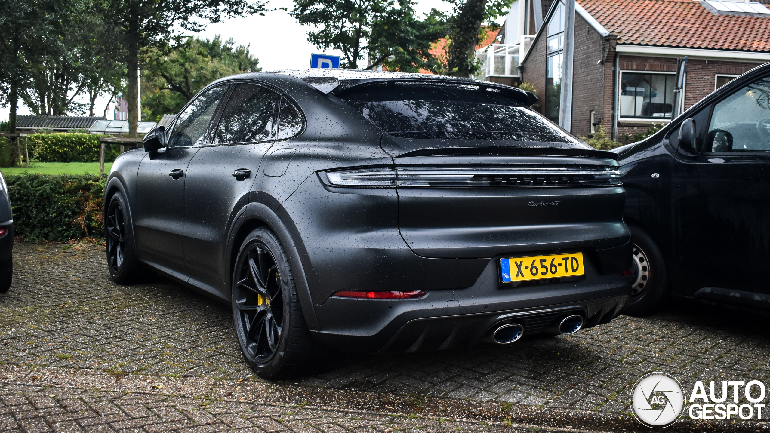 Porsche Cayenne Coupé Turbo E-Hybrid