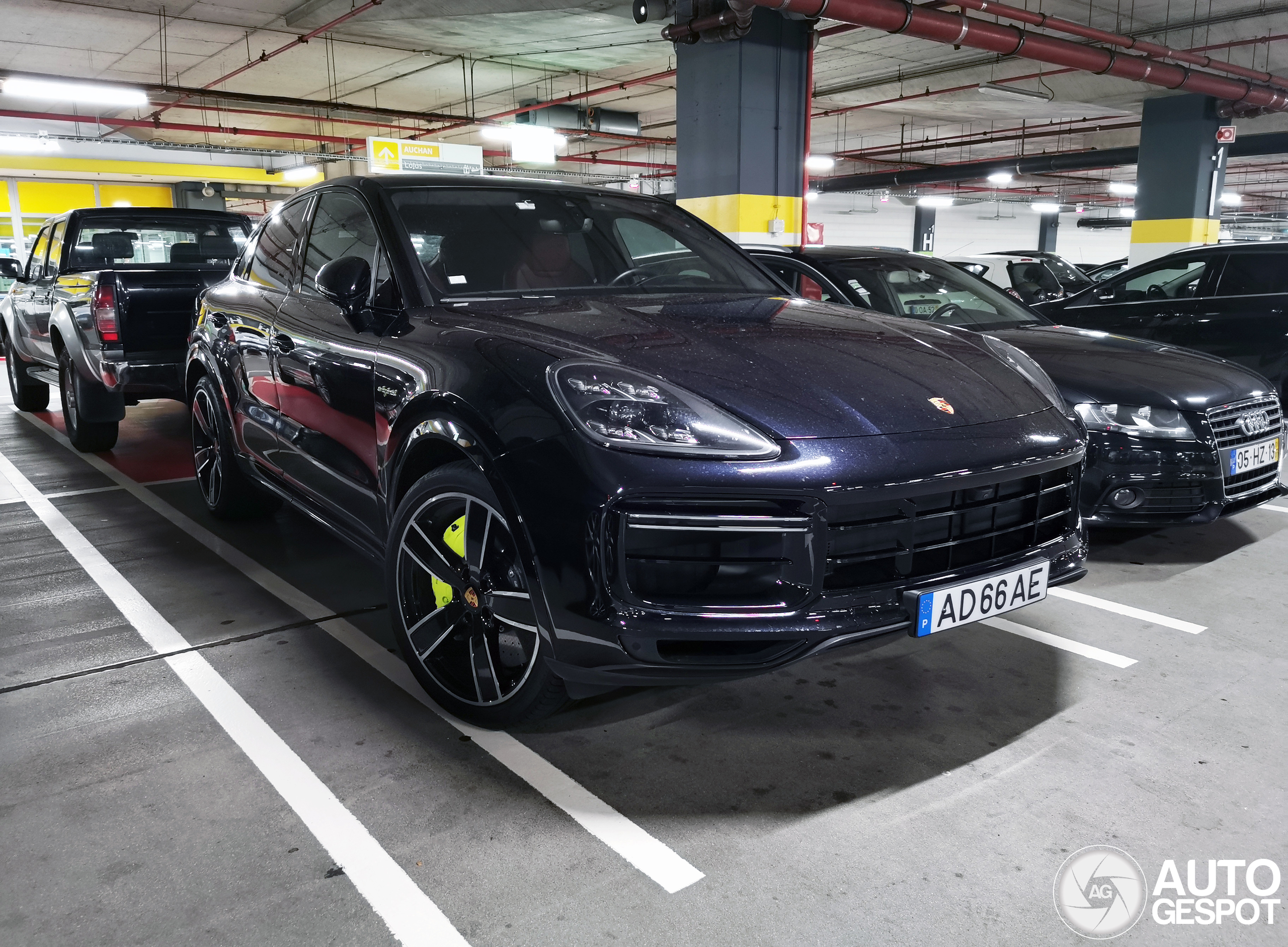 Porsche Cayenne Coupé Turbo S E-Hybrid