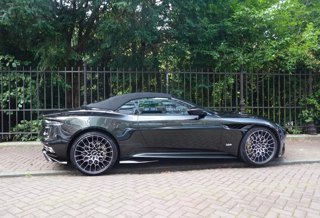 Aston Martin DBS 770 Ultimate Volante