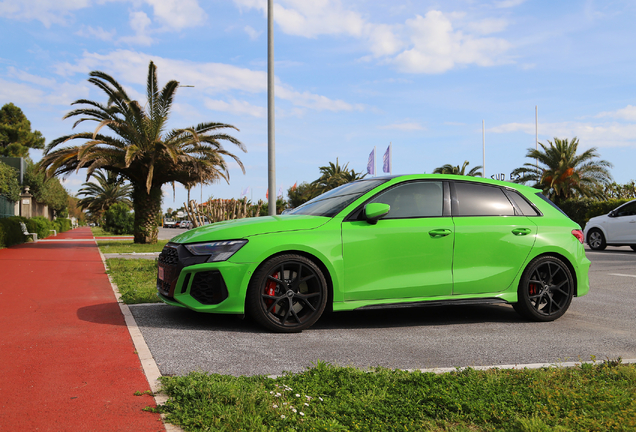 Audi RS3 Sportback 8Y