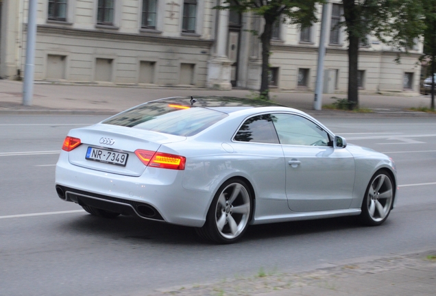 Audi RS5 B8 2012