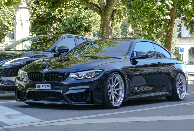 BMW M4 F82 CS