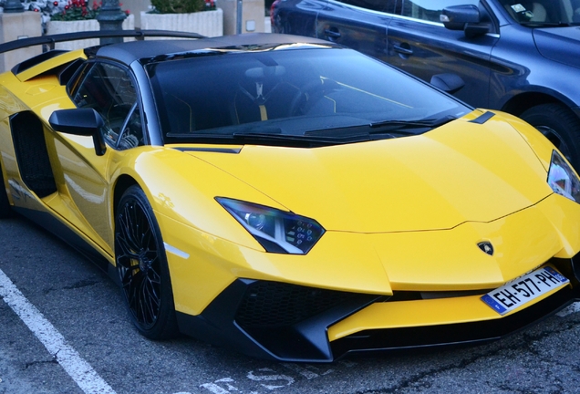 Lamborghini Aventador LP750-4 SuperVeloce Roadster