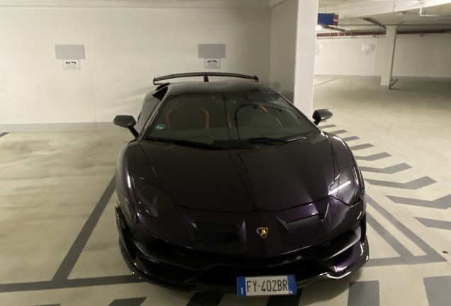 Lamborghini Aventador LP770-4 SVJ