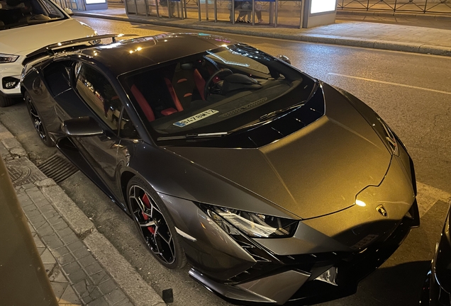 Lamborghini Huracán LP640-2 Tecnica