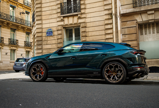 Lamborghini Urus Performante