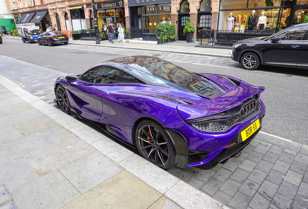 McLaren 765LT