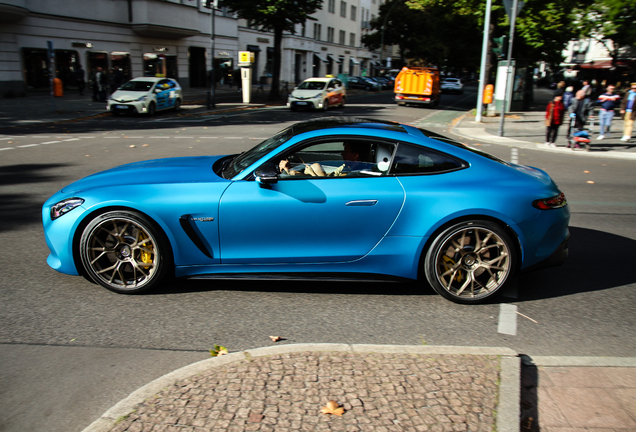 Mercedes-AMG GT 63 C192