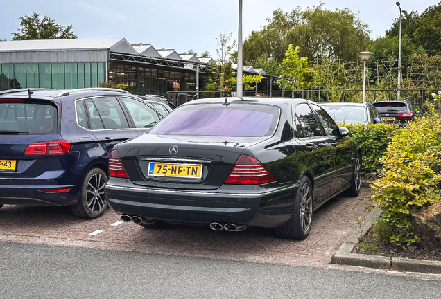 Mercedes-Benz S 55 AMG W220 Kompressor