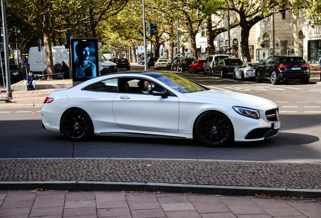 Mercedes-Benz S 63 AMG Coupé C217