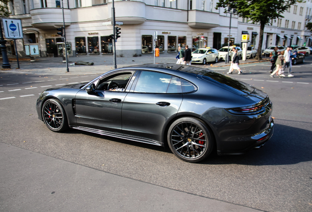 Porsche 971 Panamera GTS MkI