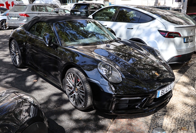 Porsche 992 Carrera S Cabriolet