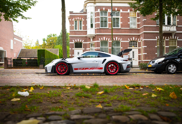 Porsche 992 GT3 RS