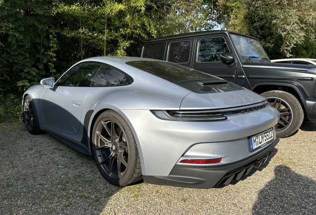 Porsche 992 GT3 Touring