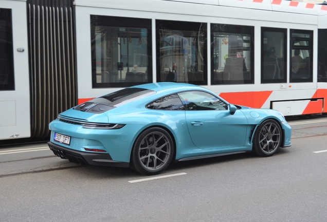 Porsche 992 S/T