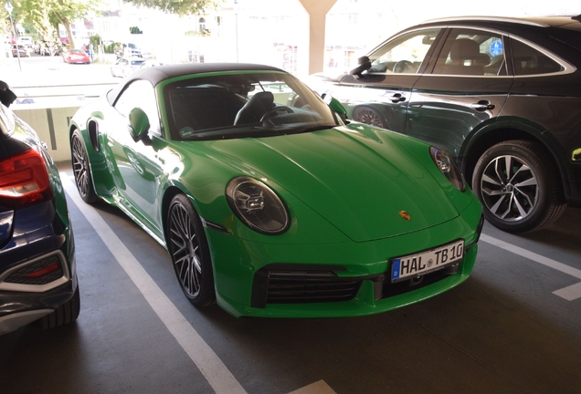 Porsche 992 Turbo Cabriolet