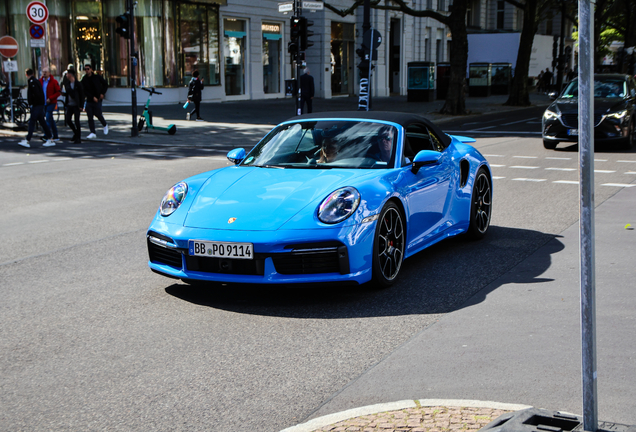 Porsche 992 Turbo Cabriolet