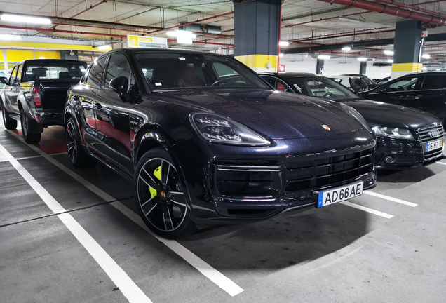 Porsche Cayenne Coupé Turbo S E-Hybrid