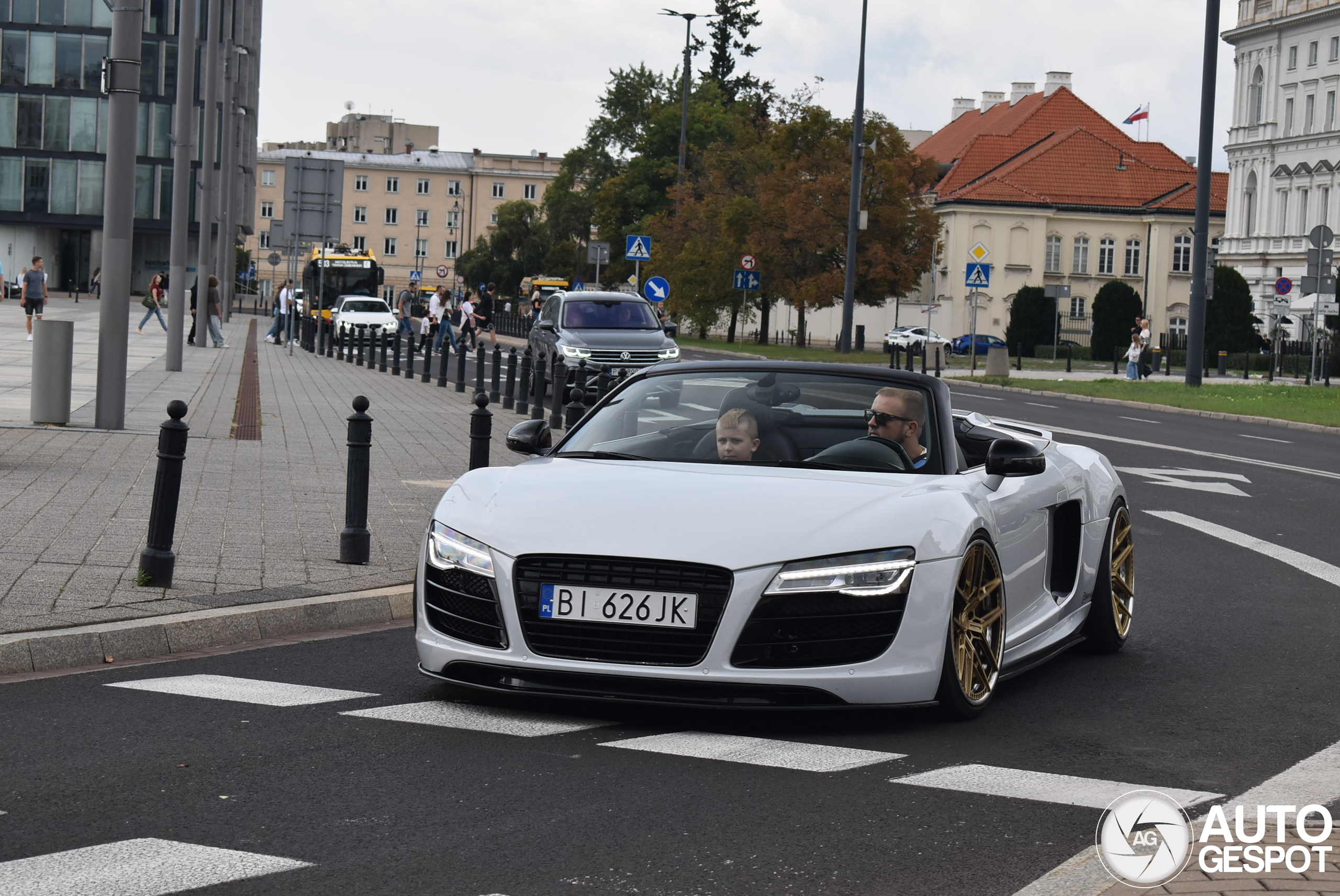 Audi R8 V10 Spyder 2013