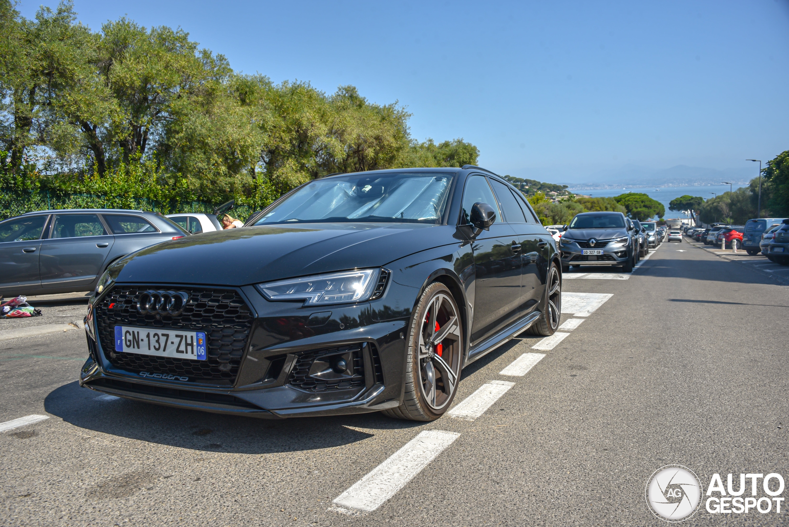 Audi RS4 Avant B9