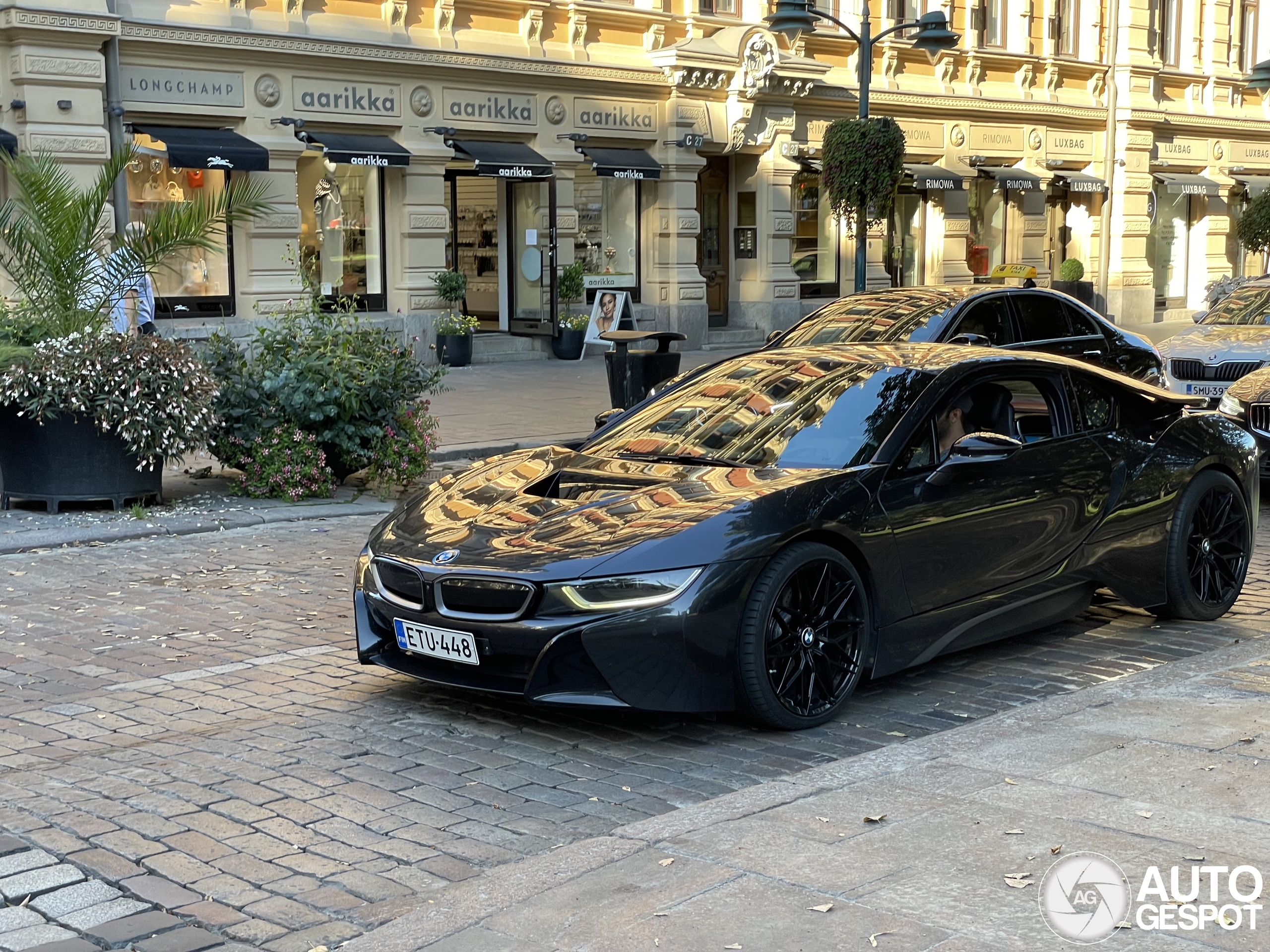 BMW i8