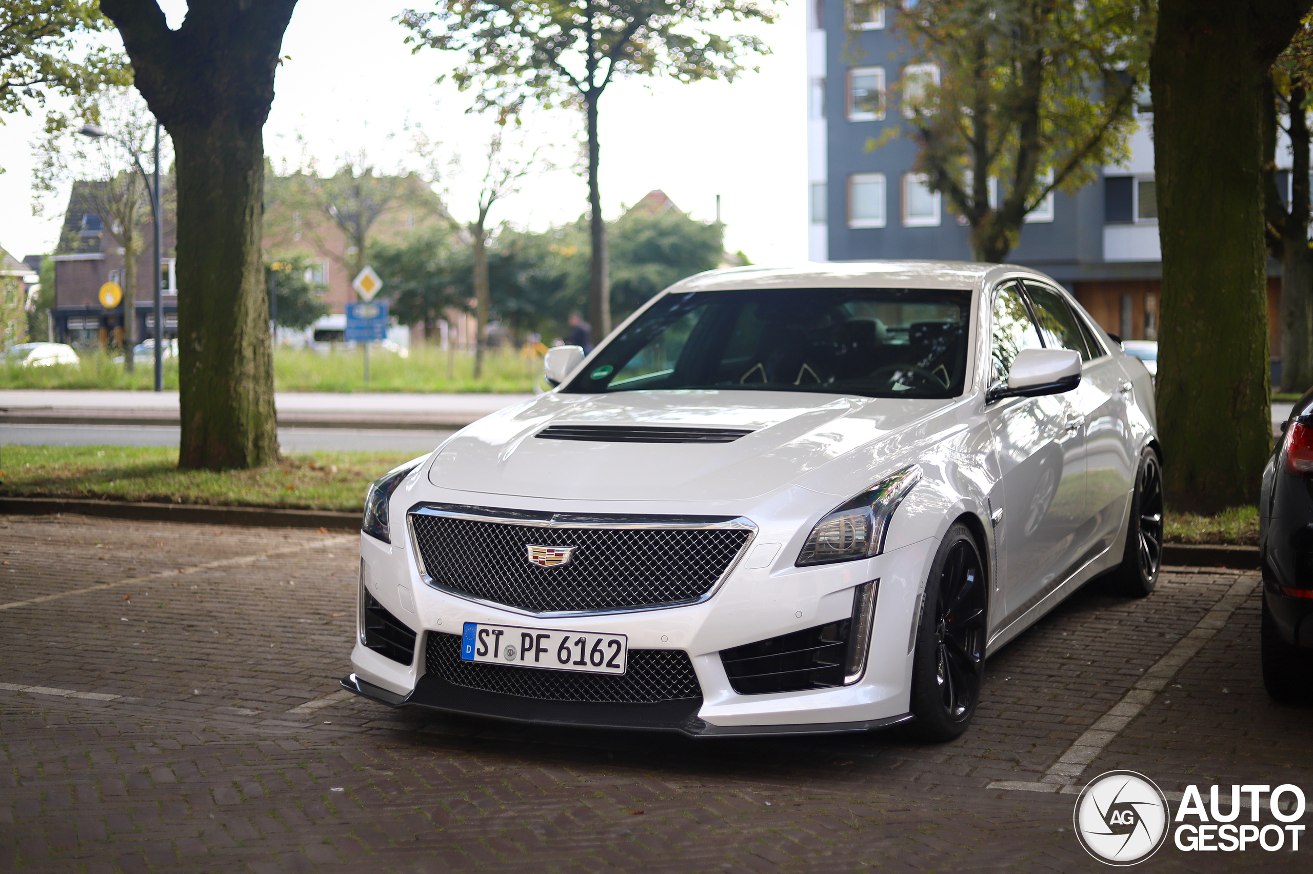 Cadillac CTS-V 2015