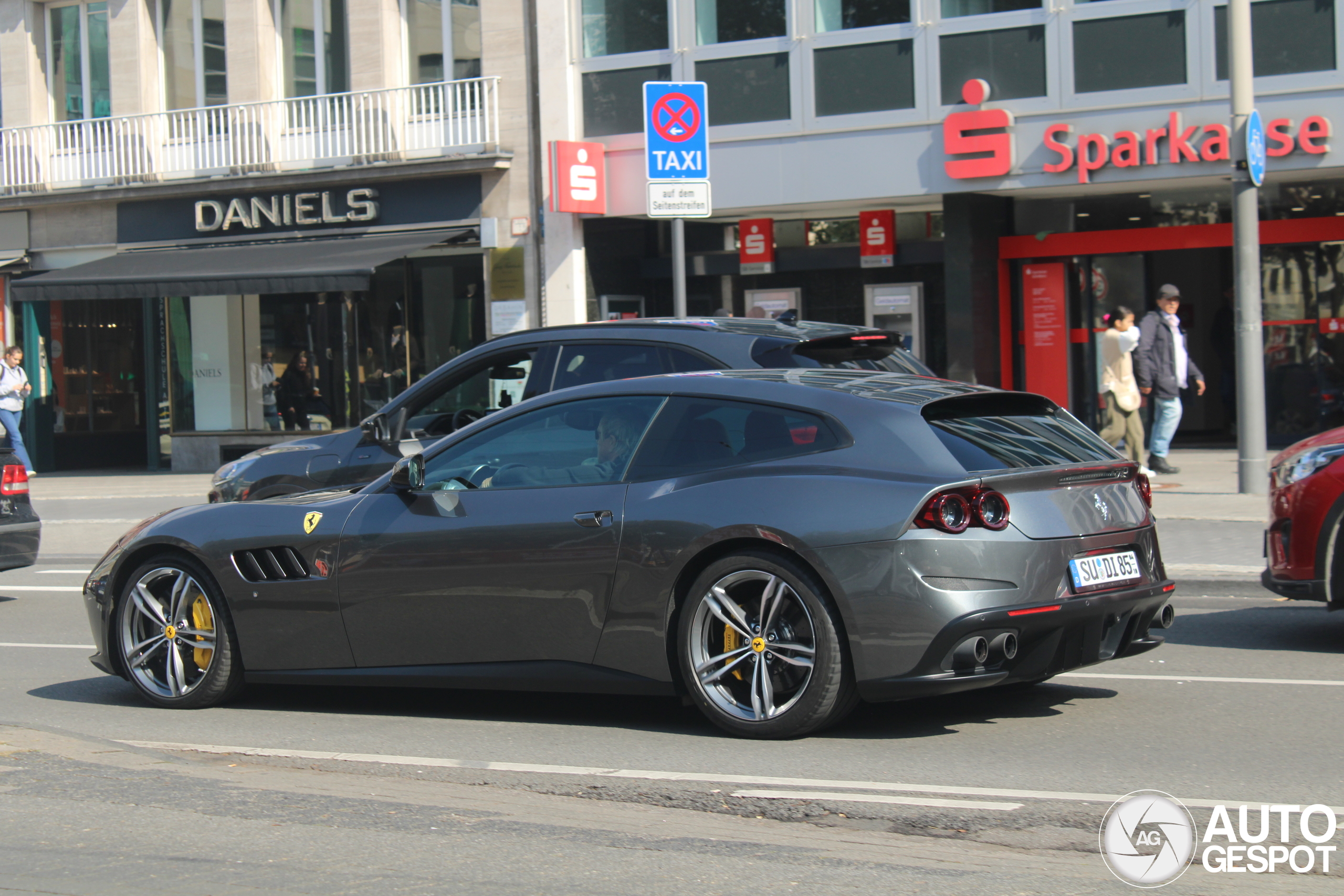 Ferrari GTC4Lusso