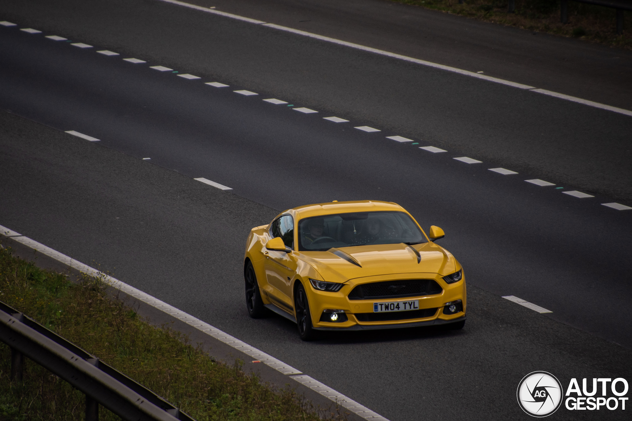 Ford Mustang GT 2015 Black Shadow Edition