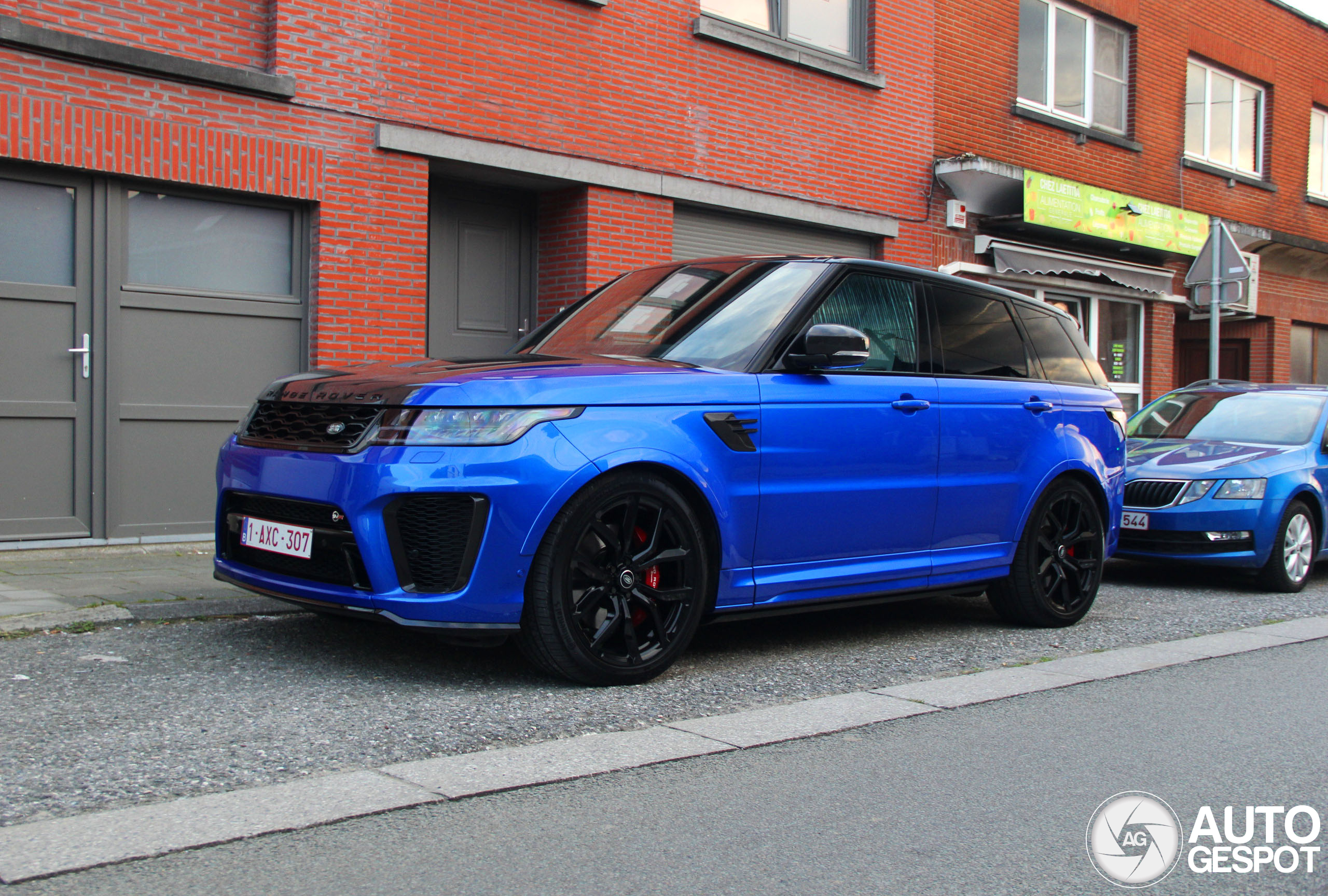 Land Rover Range Rover Sport SVR 2018 Carbon Edition