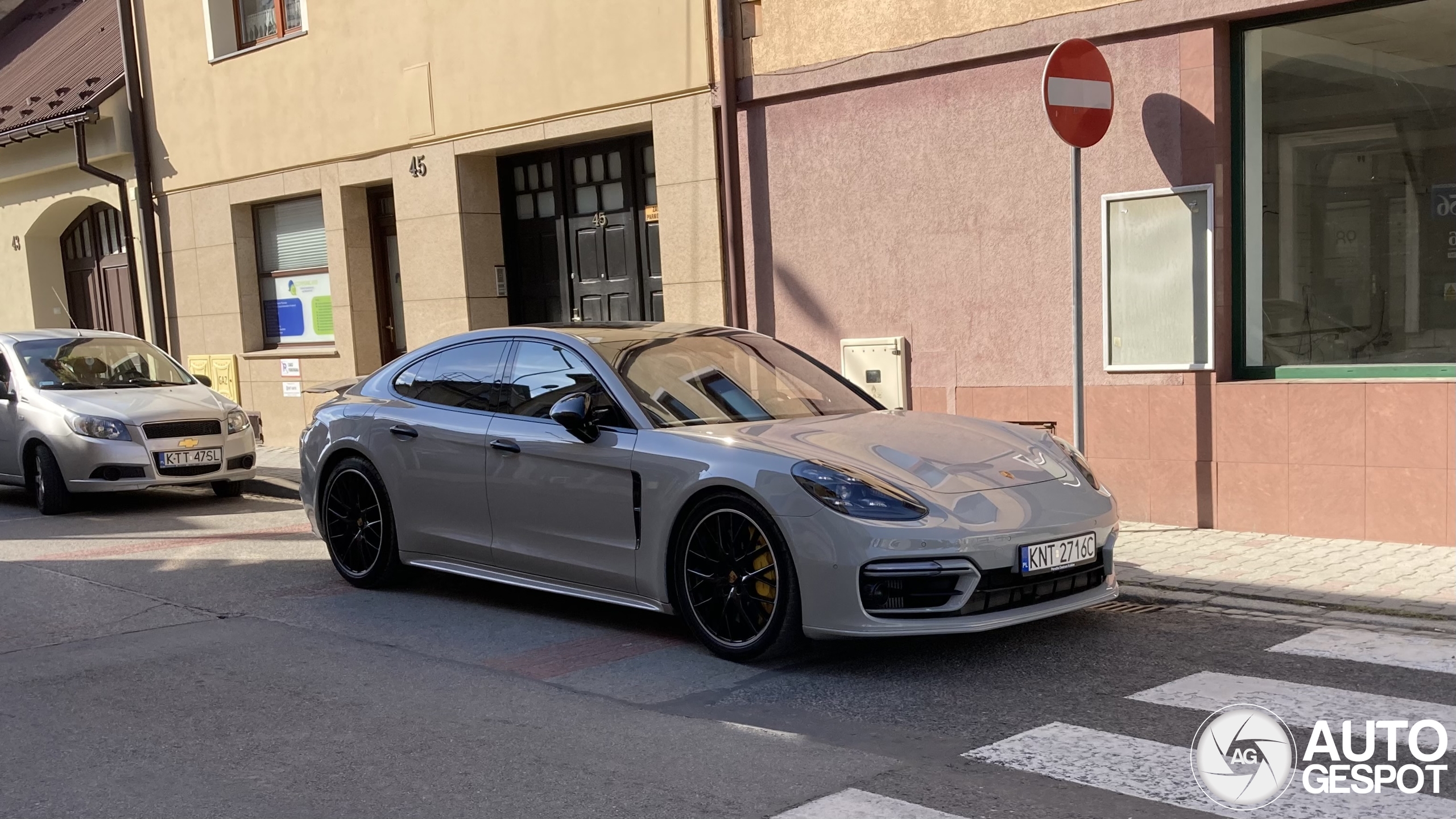 Porsche 971 Panamera Turbo S E-Hybrid