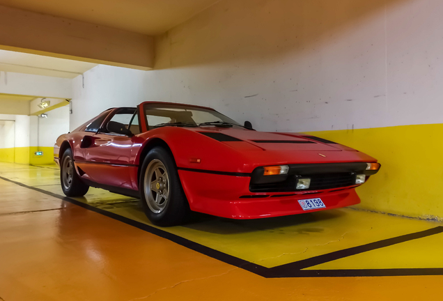 Ferrari 208 GTS Turbo