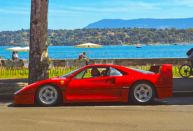 Ferrari F40