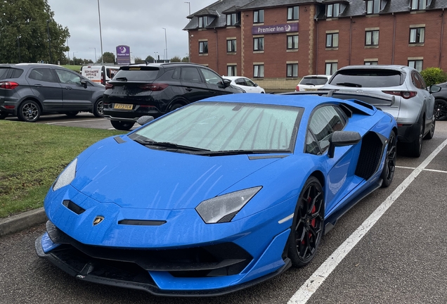 Lamborghini Aventador LP770-4 SVJ