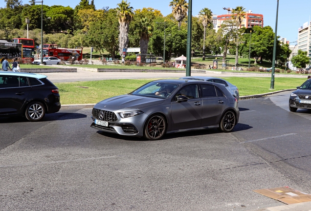 Mercedes-AMG A 45 S W177