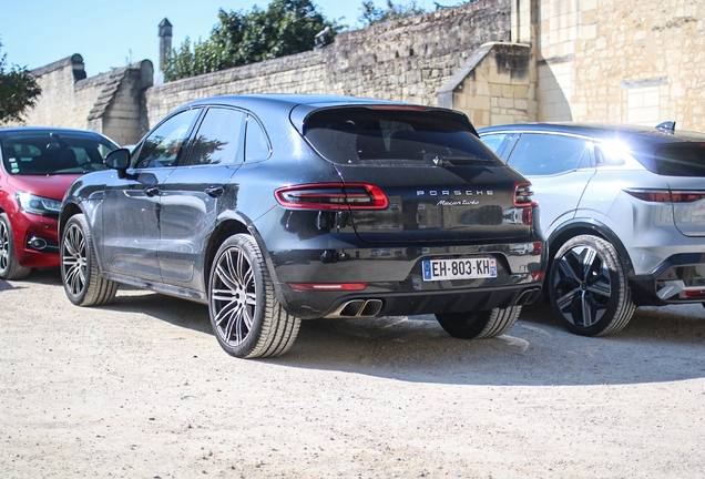 Porsche 95B Macan Turbo