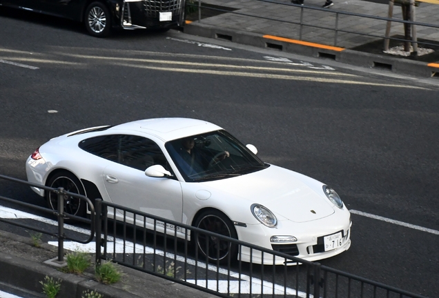 Porsche 997 Carrera GTS